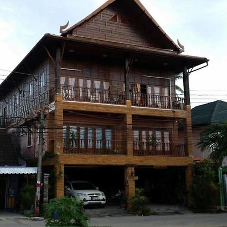 Beau And Blonde House Kamala Hotel Phuket Ngoại thất bức ảnh